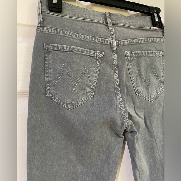 Mother The Weekender Fray Jeans In Lead Gray Light Wash Size 24 Flare Preppy - Picture 9 of 16